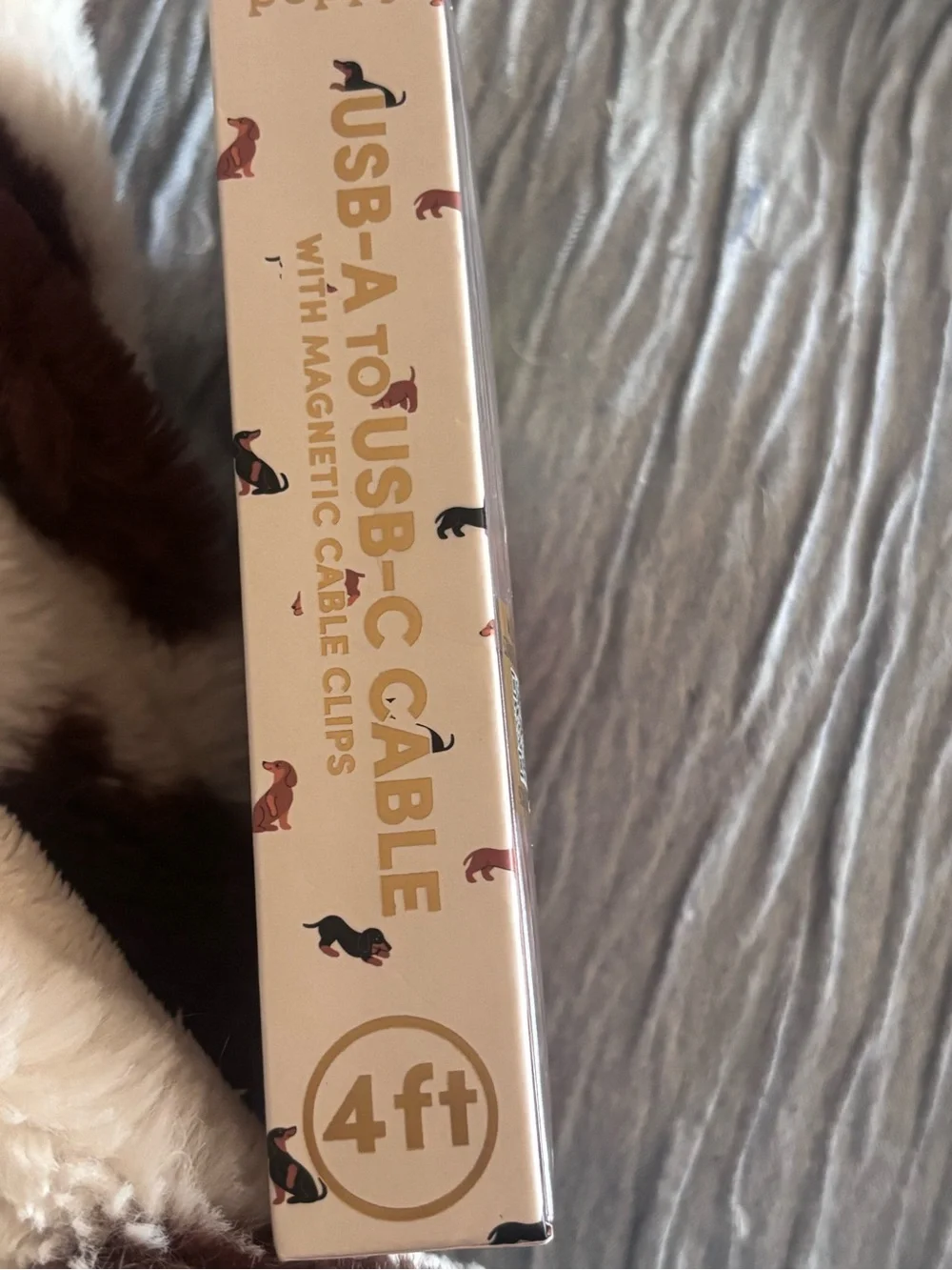 Poppy Viral Dachshund USB-A to USB-C Cable with Brown & Cream Dog Protectors